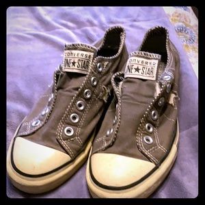Converse lace-less shoes